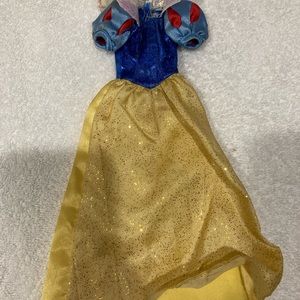 Barbie Snow White dress